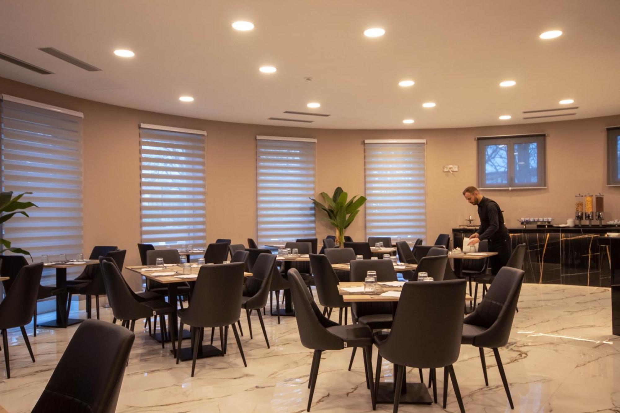 Emma Hotel Bologna Fiera 그라나롤로 델 레밀리아 외부 사진